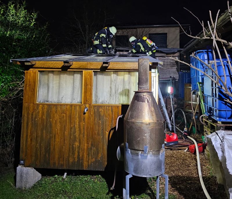 Bild "Einsatzberichte:20240125_Einsatz_Neuhoferstr.18.jpg"